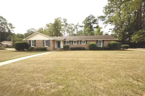 1224 Meadowood Dr, Columbia, MS 39429