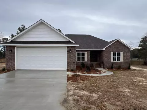 45 Joan Dr, Ellisville, MS 39437