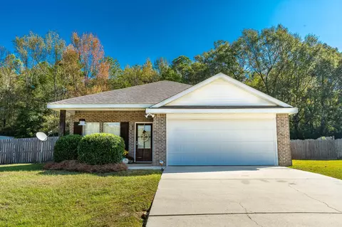 27 Hemingway Dr, Sumrall, MS 39482