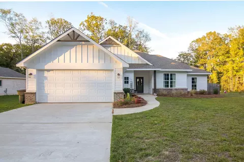 82 Todd Rd, Sumrall, MS 39482