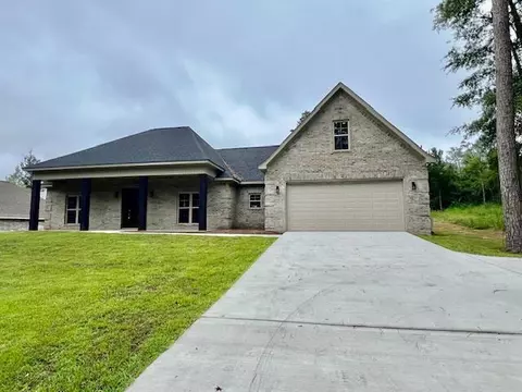 9 E Jenkins Rd, Ellisville, MS 39437