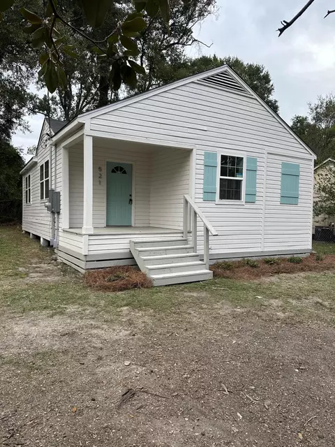 521 Louise St, Hattiesburg, MS 39401