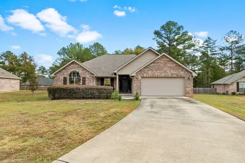 29 S Bridle, Hattiesburg, MS 39402