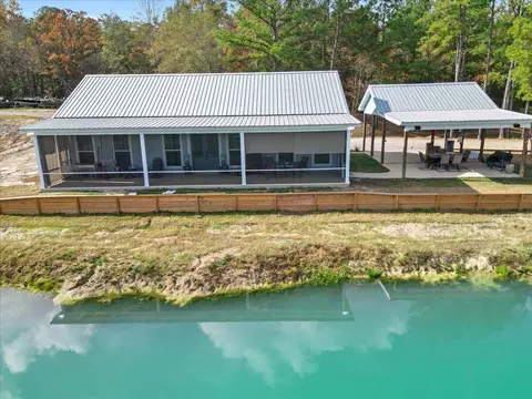 182 Ralston, Hattiesburg, MS 39401