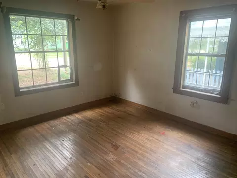 921 Poplar Dr, Laurel, MS 39440 photo 13