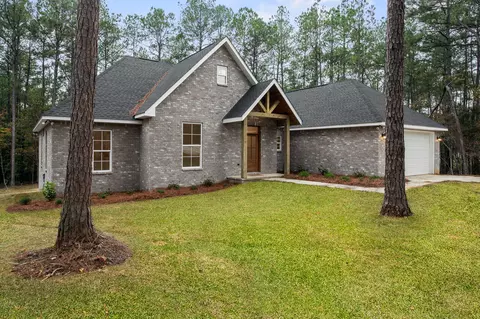 799 Eastabuchie Rd, Petal, MS 39465