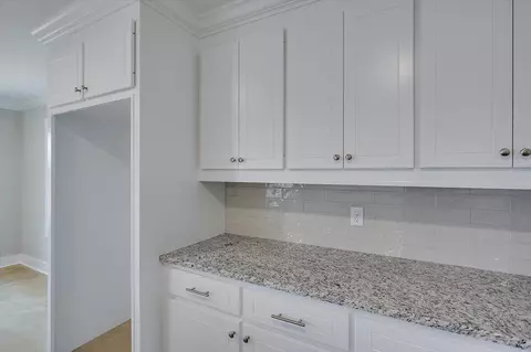 Kitchen - 291 Anse Reed Rd, Magee, MS 39111 photo 4 of 5