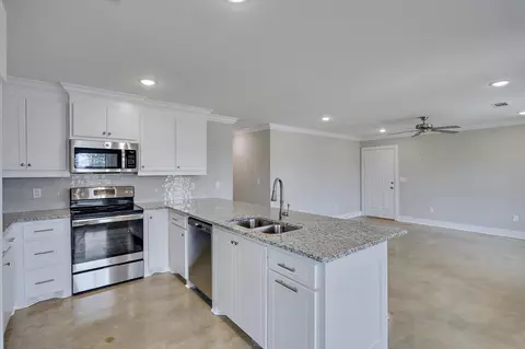 Kitchen - 291 Anse Reed Rd, Magee, MS 39111 photo 2 of 5