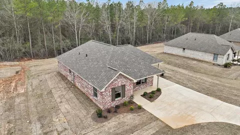 Exterior - 291 Anse Reed Rd, Magee, MS 39111 photo 10 of 13