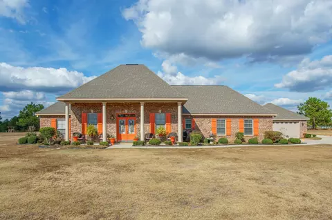 24 Tillery Pl, Ellisville, MS 39437