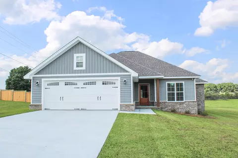 6 N Slade Rd, Sumrall, MS 39482