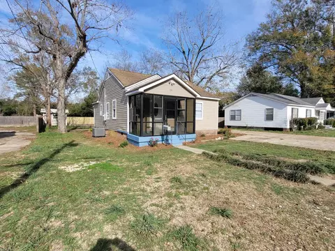 132 W Cherry Dr, Petal, MS 39465