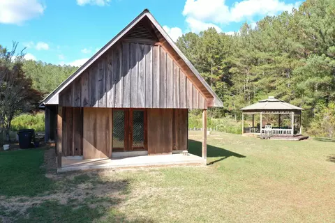 304 Cr 1723, Bay Springs, MS 39422