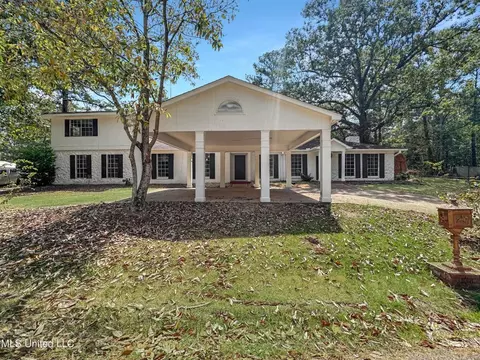1015 Bob St, Mendenhall, MS 39114 photo 2