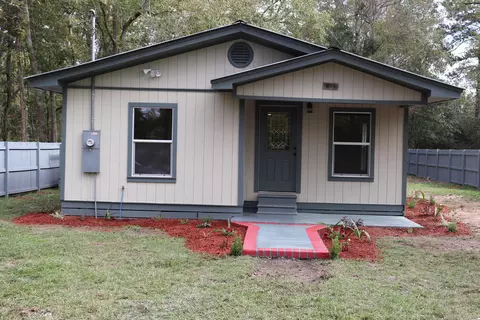 907 River St, Hattiesburg, MS 39401
