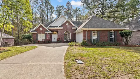 23 Alex Ln, Hattiesburg, MS 39402