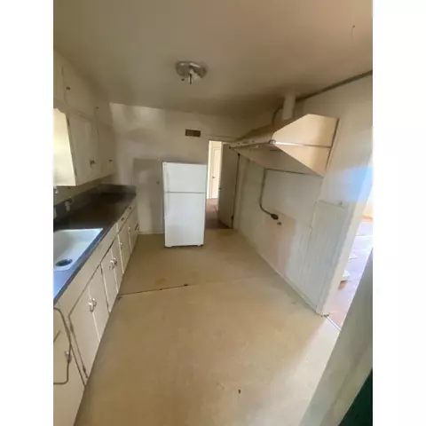 677 Laurel Dr, Laurel, MS 39440 photo 5
