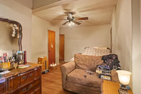 Living - 102 3rd Ave, Petal, MS 39465 photo 7 of 7