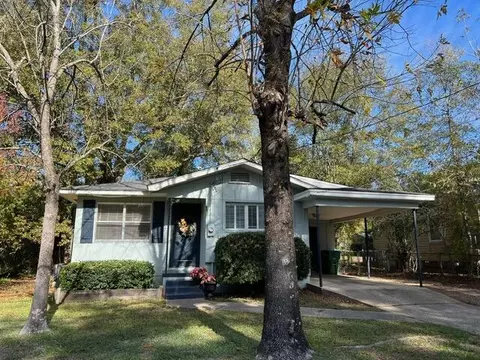 407 E 5th Ave, Petal, MS 39465