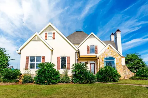 42 Bridgewater Dr, Hattiesburg, MS 39402