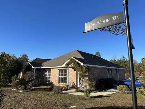 95 Hawthorne, Hattiesburg, MS 39402