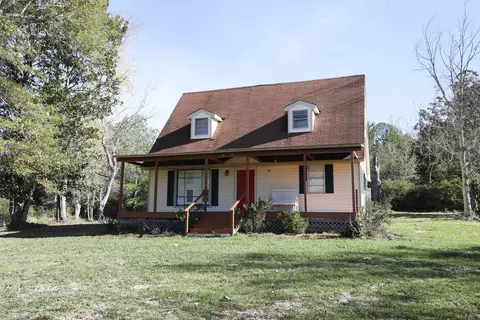 76 J C Stone, Hattiesburg, MS 39401