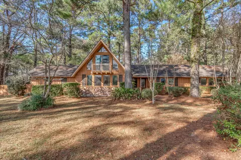 6093 N Williamsburg Rd, Bassfield, MS 39421