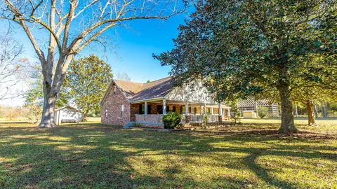 92 Duval Stuart Rd, Hattiesburg, MS 39402