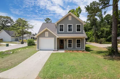12 High Hills Dr, Hattiesburg, MS 39402