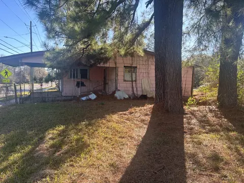 623 E Kingston St, Laurel, MS 39440 photo 13