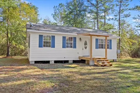 154 Forest Lake Rd, Beaumont, MS 39423