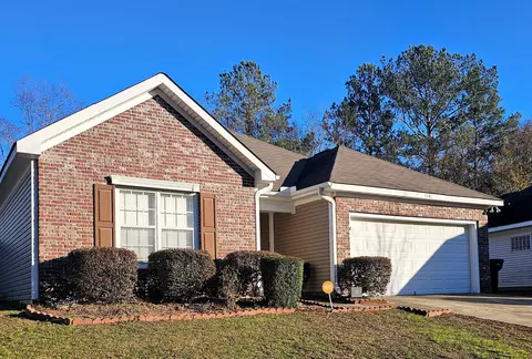 114 Huntington Dr, Hattiesburg, MS 39402