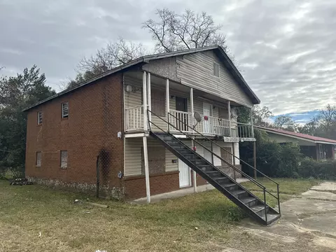 102 South St, Hattiesburg, MS 39401