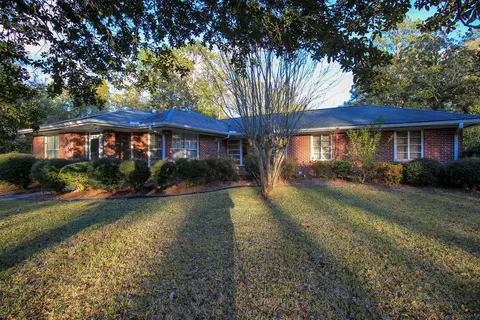 804 Pineview, Hattiesburg, MS 39401