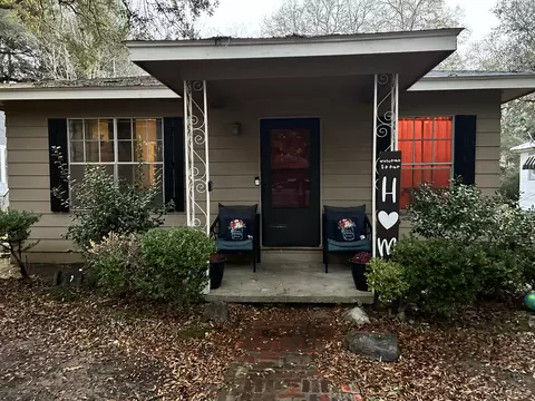 1829 N 5th Ave, Laurel, MS 39440 photo 1