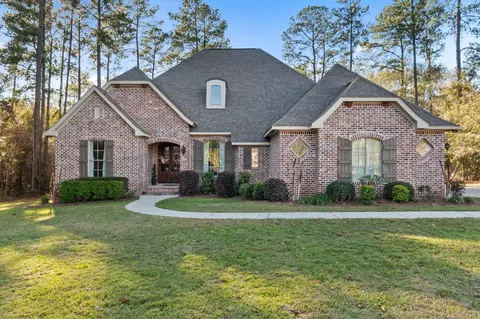 49 Parsons Creek Rd, Hattiesburg, MS 39402