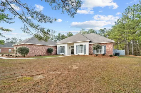 107 Cottoncreek, Hattiesburg, MS 39402