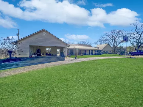 159 Ken Garner Rd, Magee, MS 39111