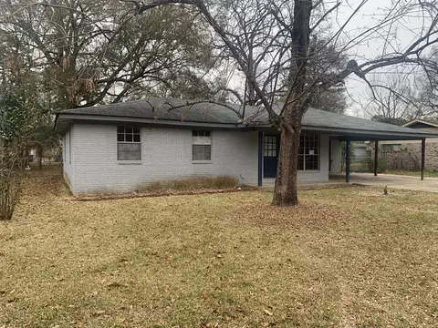 204 Elizabeth Ave, Petal, MS 39465