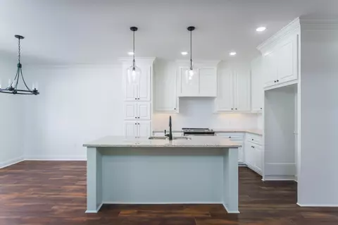 Kitchen - 1100 Oloh Rd, Sumrall, MS 39482 photo 1 of 4