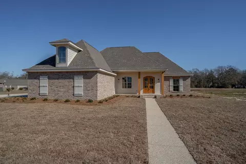 15 Wandering Oaks, Hattiesburg, MS 39401