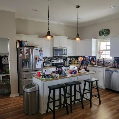 8 E Cherry St, Sumrall, MS 39482 photo 3
