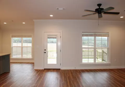 18 N Slade Rd, Sumrall, MS 39482 photo 3