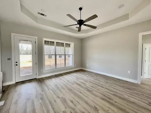 138 N Slade Rd, Sumrall, MS 39482 photo 3