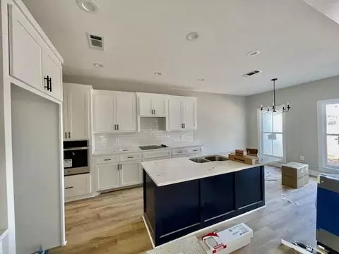 138 N Slade Rd, Sumrall, MS 39482 photo 2