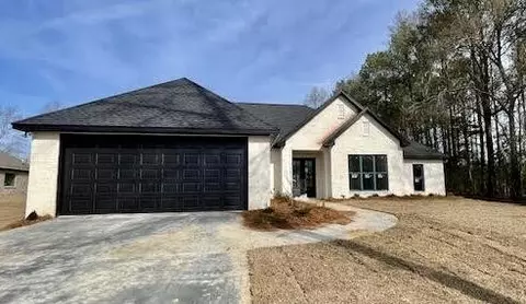 138 N Slade Rd, Sumrall, MS 39482