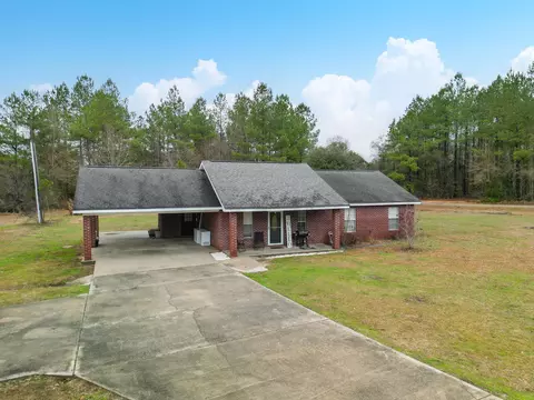 661 Big Four Rd, Wiggins, MS 39577 photo 2