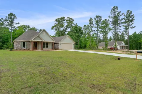 Exterior - 41 Stuart Rd, Sumrall, MS 39482 photo 3 of 12