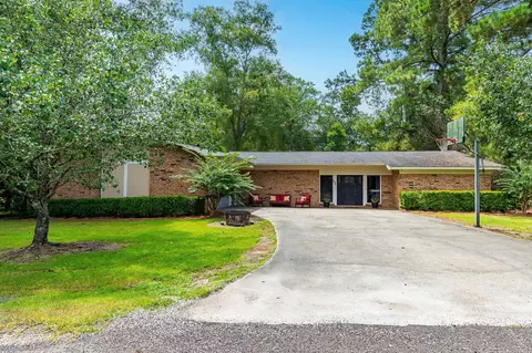 306 Hancock Dr, Taylorsville, MS 39168