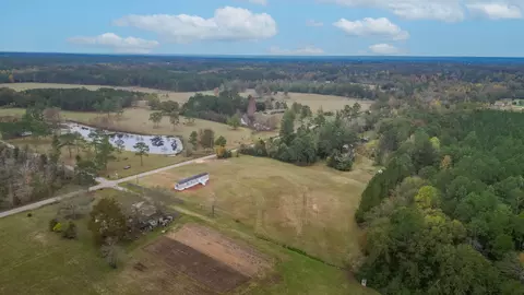 77 Butler, Petal, MS 39465 photo 7